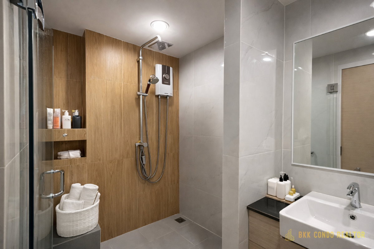 a10936-09 2-Bedroom Condo for Rent at The Excel Hideaway Sukhumvit 50 (48 sqm) — On Nut BTS