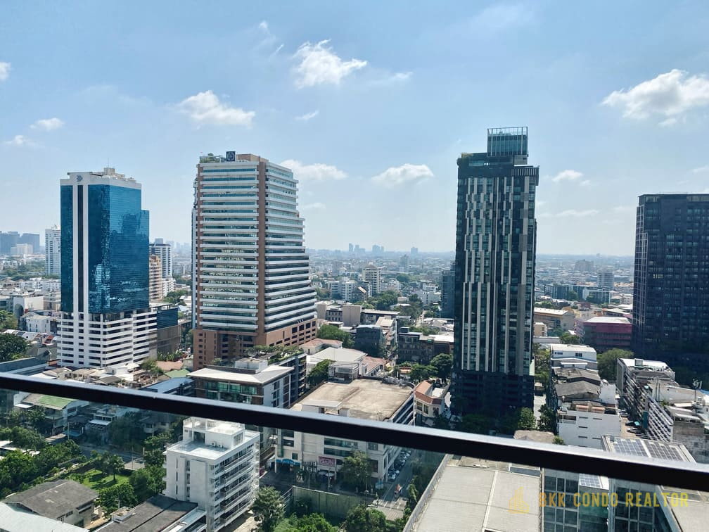 3-Bedroom Condo for Rent at HYDE Heritage Thonglor (130 sqm) — Thonglor BTS