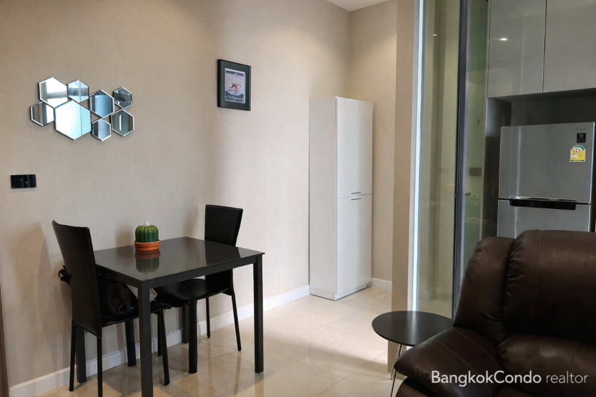 1-Bedroom Condo for Rent at Mayfair Place Sukhumvit 50 (35 sqm) — On Nut BTS