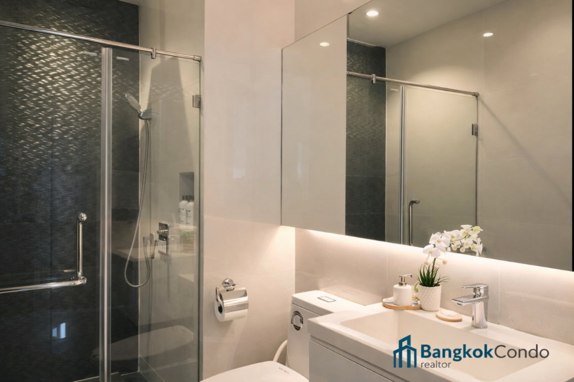 1-Bedroom Condo for Rent at Mayfair Place Sukhumvit 50 (35 sqm) — On Nut BTS