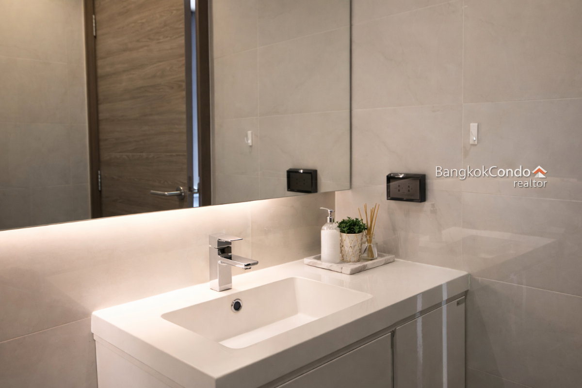 1-Bedroom Condo for Rent at Mayfair Place Sukhumvit 50 (35 sqm) — On Nut BTS