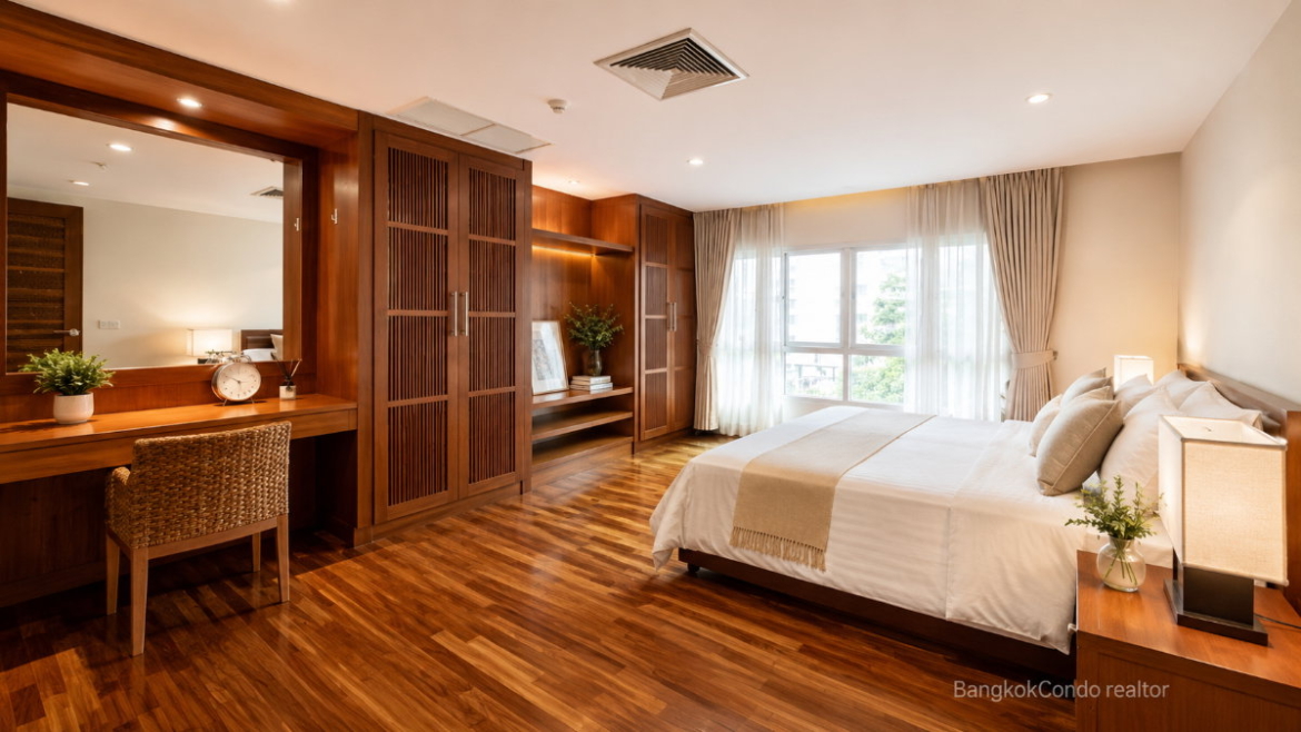 3-Bedroom Condo for Rent at Sathorn Seven Residence (193 sqm) — Chong Nonsi BTS