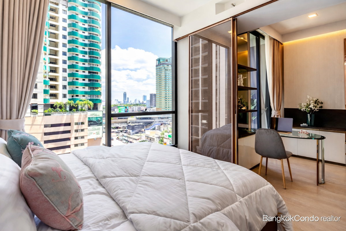 1-Bedroom Condo for Rent at CELES Asoke (42 sqm) — Asoke BTS