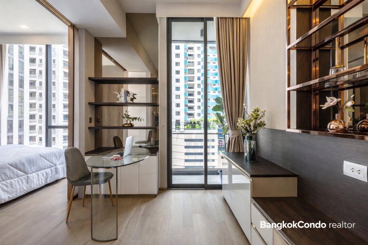 1-Bedroom Condo for Rent at CELES Asoke (42 sqm) — Asoke BTS