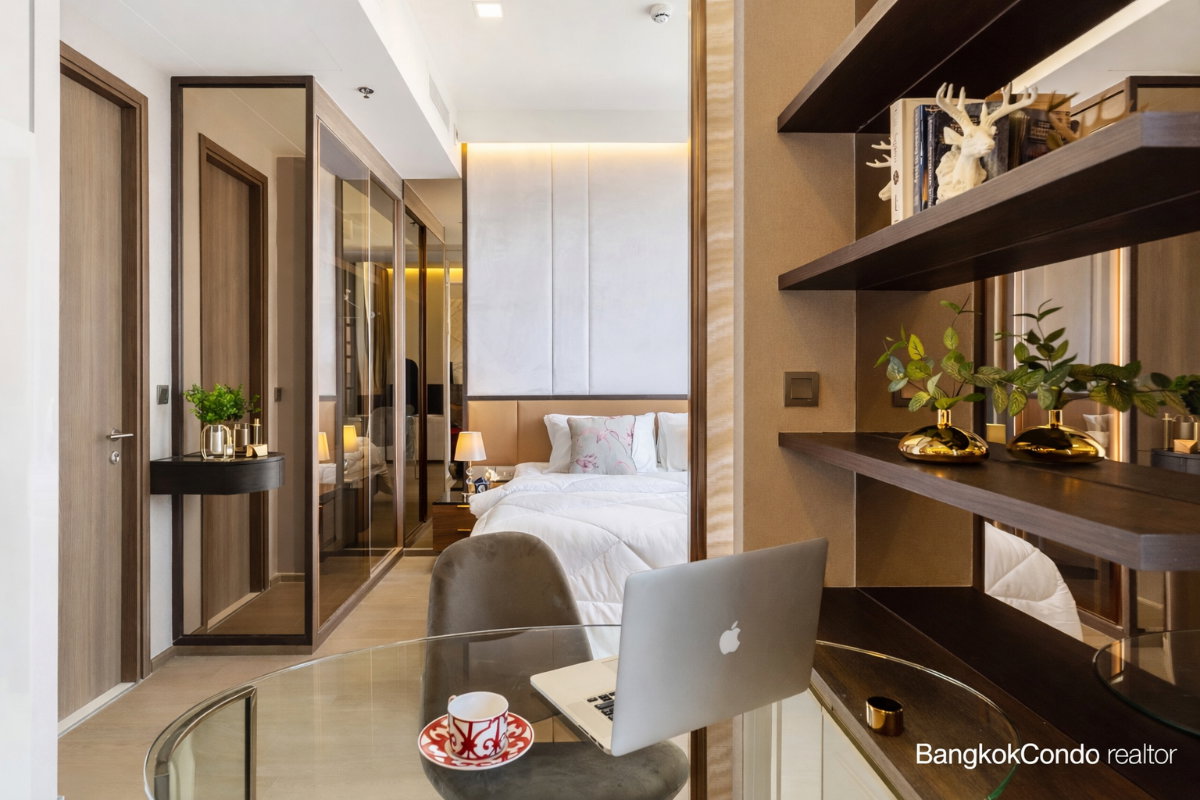 1-Bedroom Condo for Rent at CELES Asoke (42 sqm) — Asoke BTS
