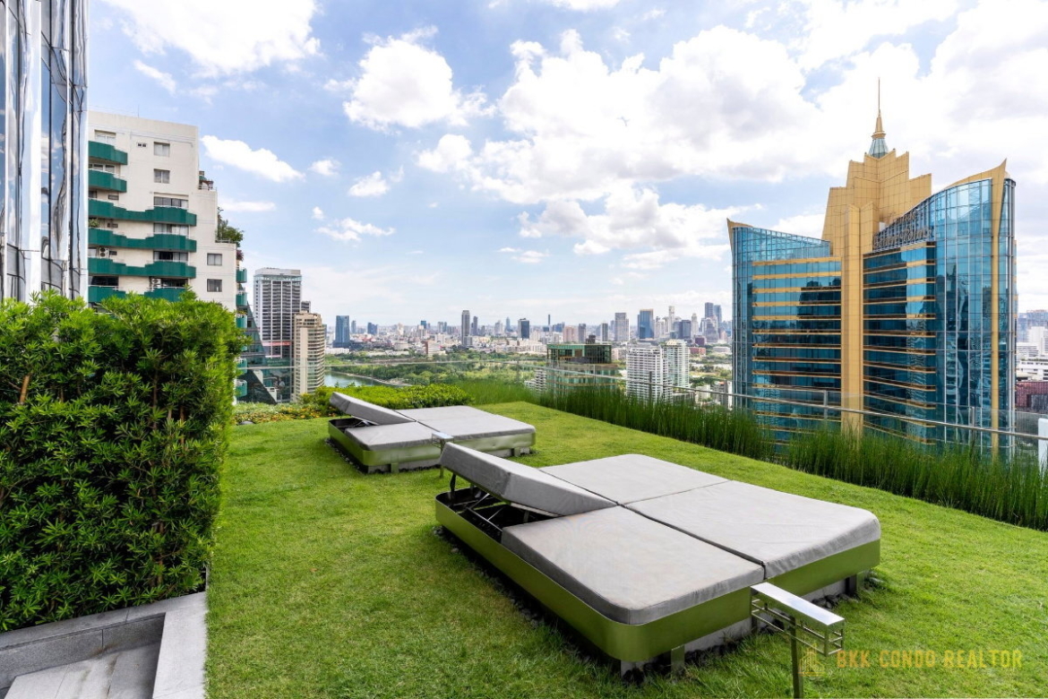 1-Bedroom Condo for Rent at CELES Asoke (42 sqm) — Asoke BTS