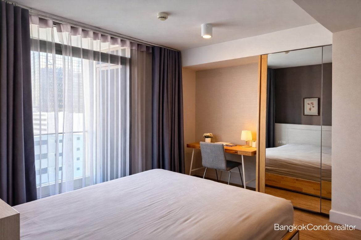 2-Bedroom Condo for Rent at Siamese Surawong (78 sqm) — Chong Nonsi BTS
