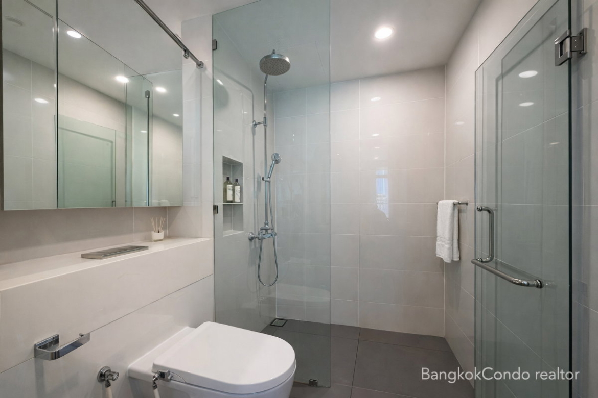 2-Bedroom Condo for Rent at Siamese Surawong (78 sqm) — Chong Nonsi BTS