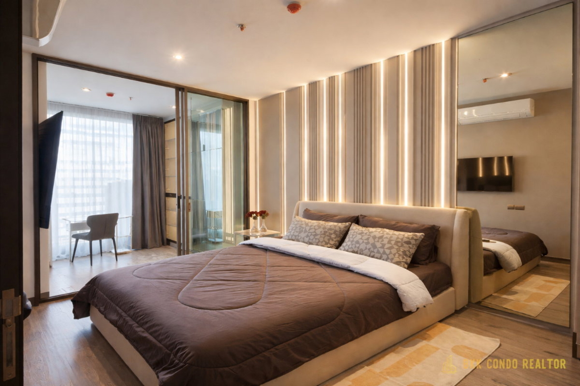 1-Bedroom Condo for Rent at Rhythm Ekkamai Estate (41 sqm) — Ekkamai BTS