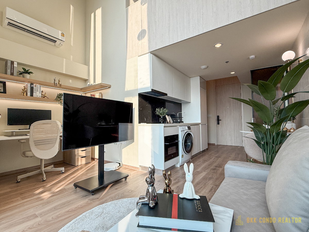 Duplex 1-Bedroom Condo for Rent at Noble Form Thonglor (50 sqm) — Thonglor BTS