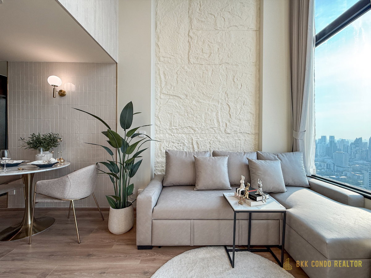 Duplex 1-Bedroom Condo for Rent at Noble Form Thonglor (50 sqm) — Thonglor BTS