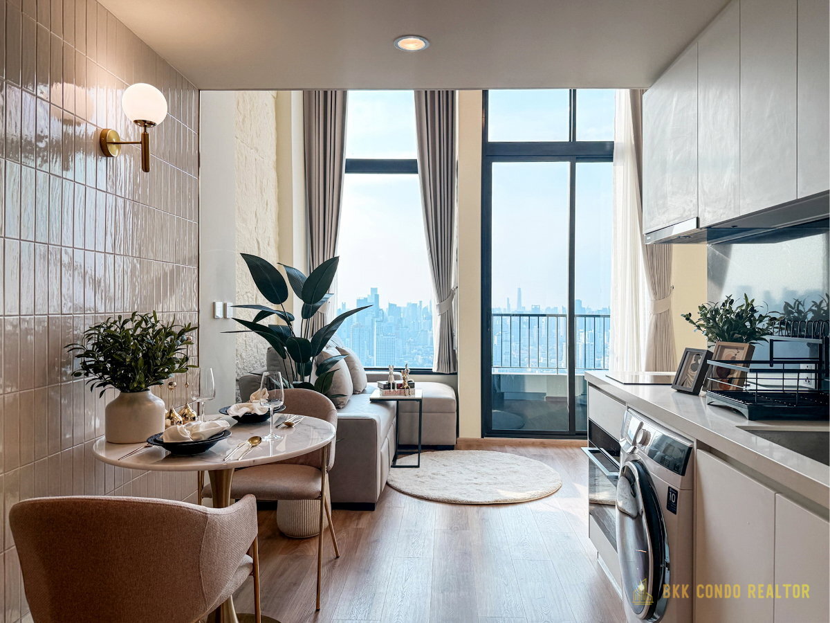 Duplex 1-Bedroom Condo for Rent at Noble Form Thonglor (50 sqm) — Thonglor BTS