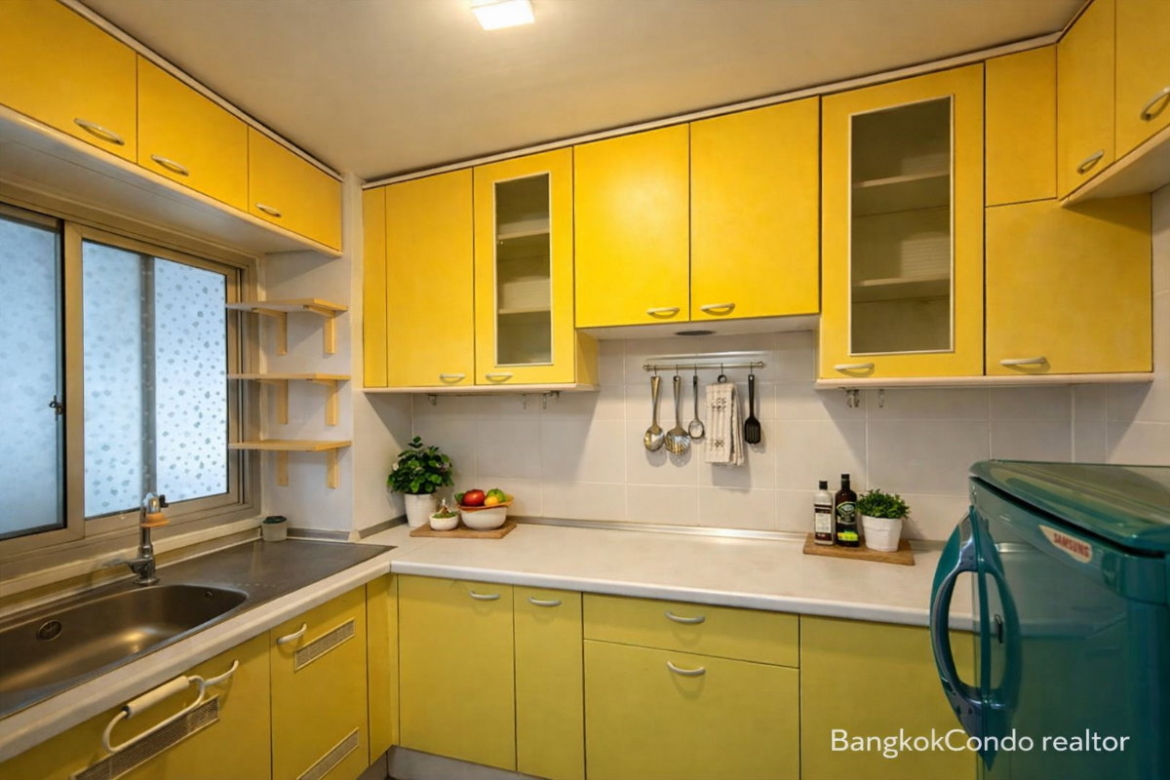 1-Bedroom Condo for Rent at Tridhos Smart Living Si Ayuthaya (57 sqm) — Phaya Thai BTS