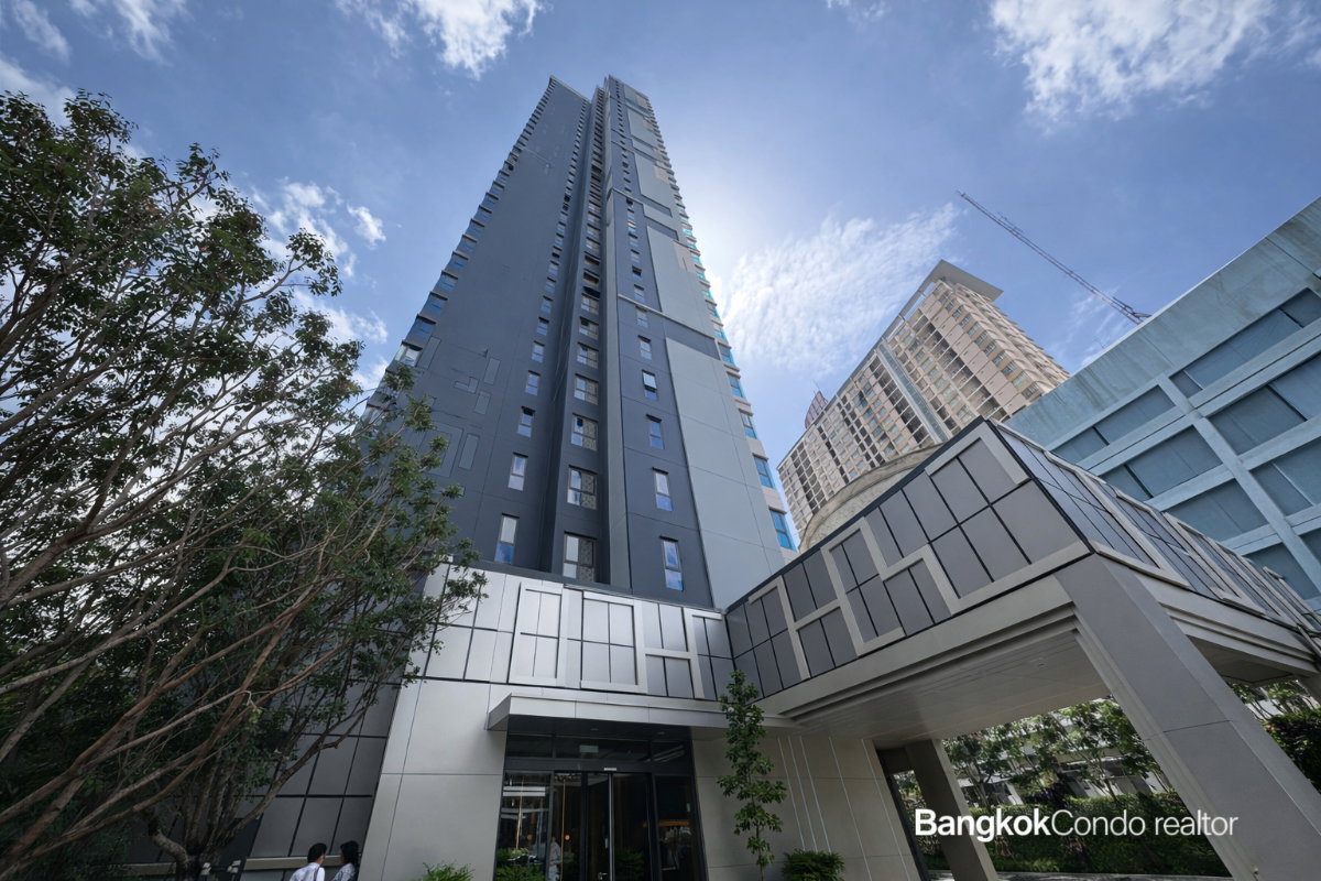 1-Bedroom Condo for Rent at Aspire Onnut Station (30 sqm) — On Nut BTS