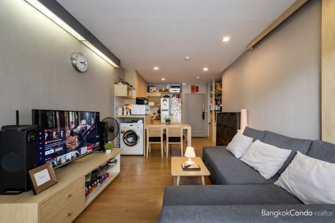 2-Bedroom Condo for Rent at Tree Condo Sukhumvit 42 (60 sqm) — Ekkamai BTS