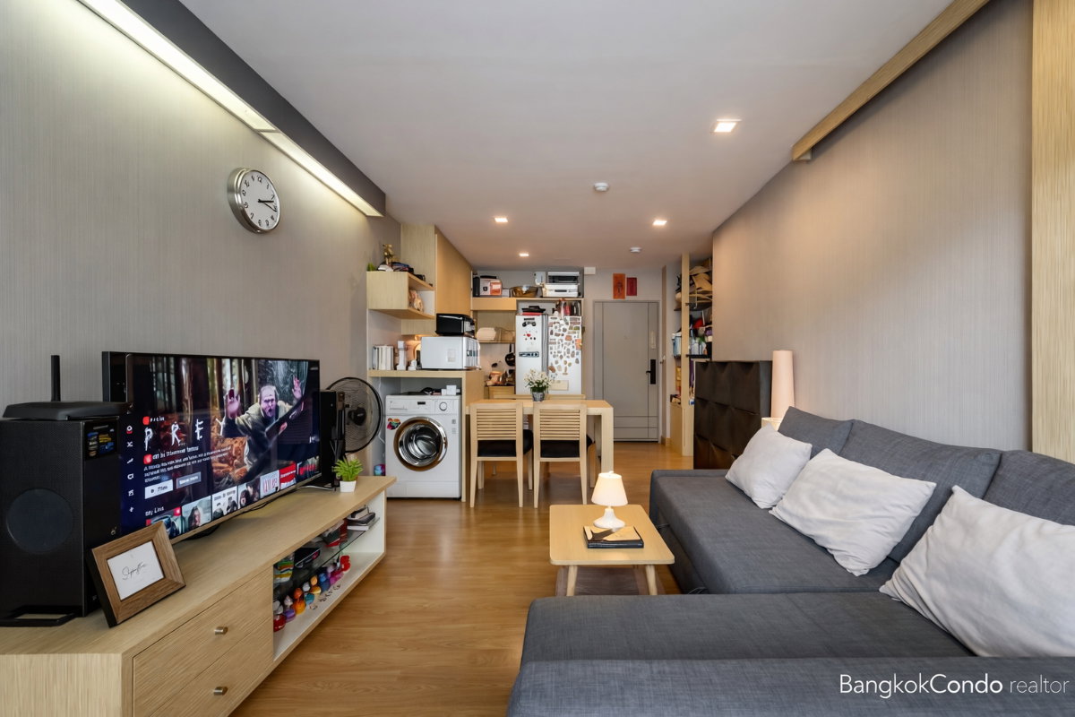 a11033-04 2-Bedroom Condo for Rent at Tree Condo Sukhumvit 42 (60 sqm) — Ekkamai BTS