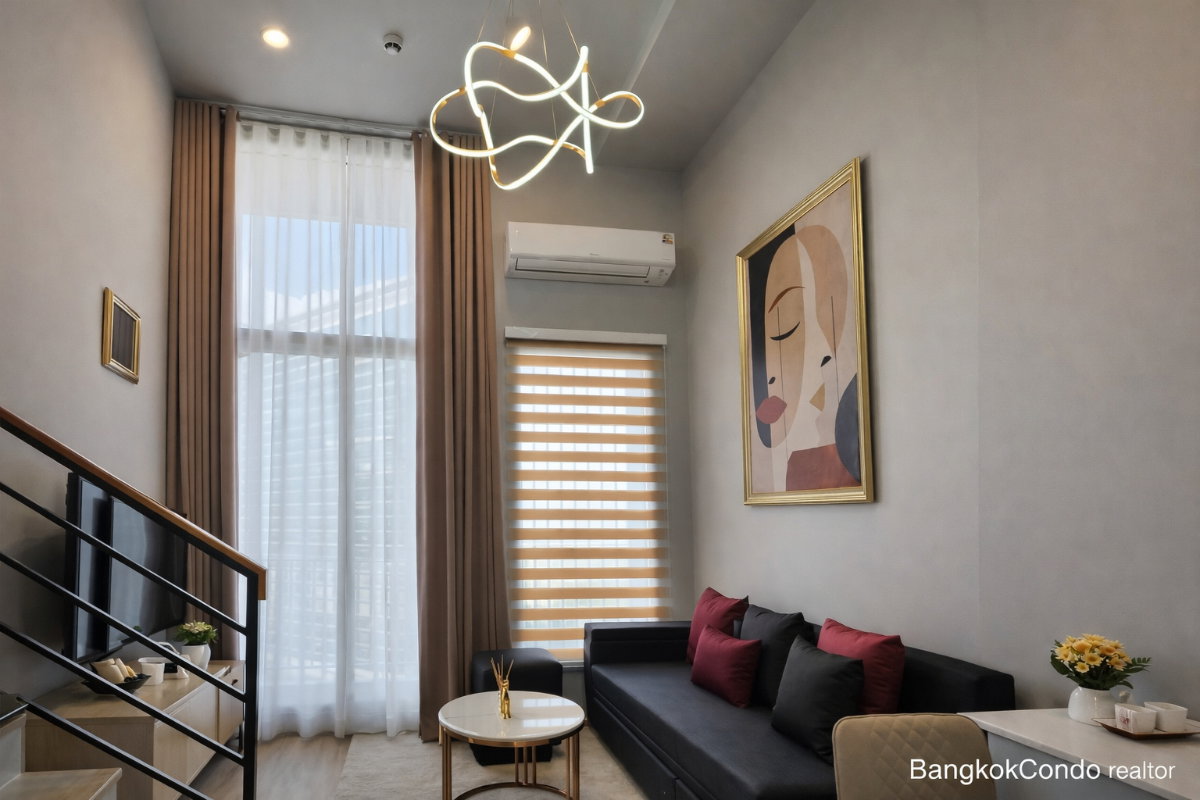 Duplex 1-Bedroom Condo for Rent at Culture Chula (36 sqm) — Siam BTS
