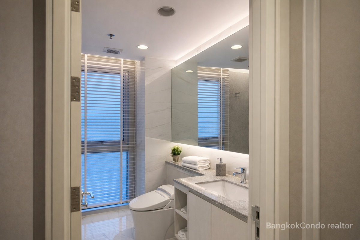 3-Bedroom Condo for Rent at Nusasiri Grand (137 sqm) — Ekkamai BTS