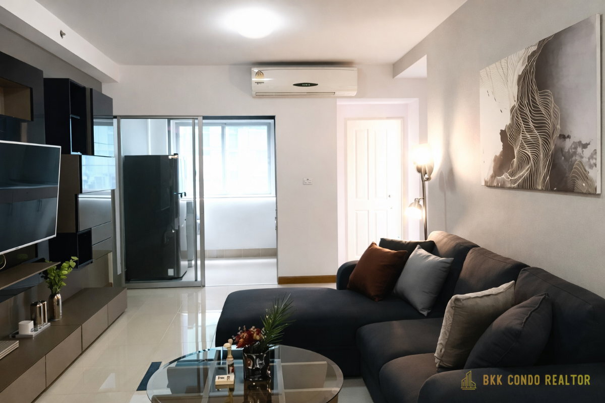 2-Bedroom Condo for Rent at Supalai Park Ekkamai – Thonglor (70.57 sqm) — Ekkamai BTS