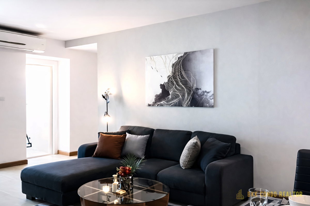 2-Bedroom Condo for Rent at Supalai Park Ekkamai – Thonglor (70.57 sqm) — Ekkamai BTS