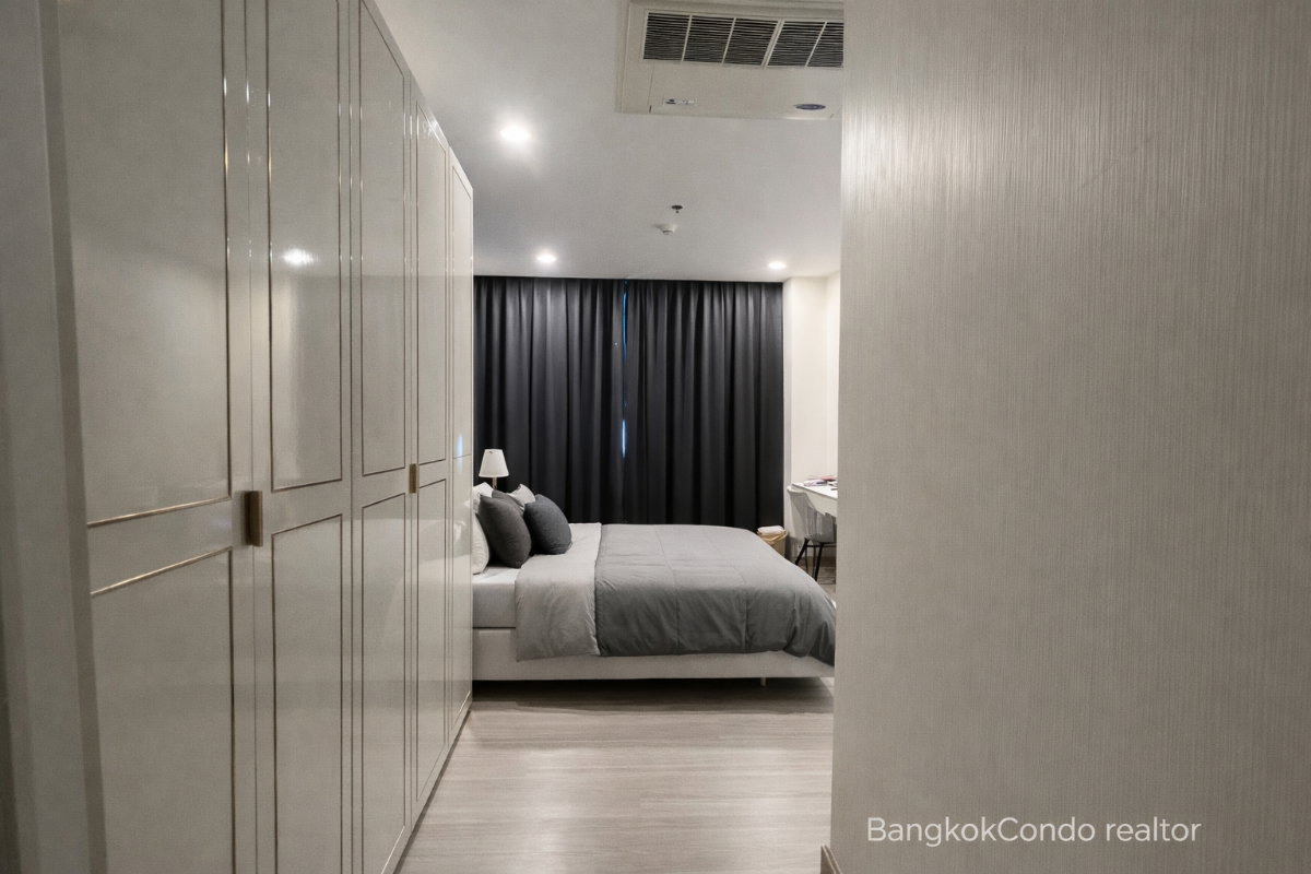 1-Bedroom Condo for Rent at Supalai Premier Si Phraya – Samyan (42.1 sqm) — Sam Yan MRT
