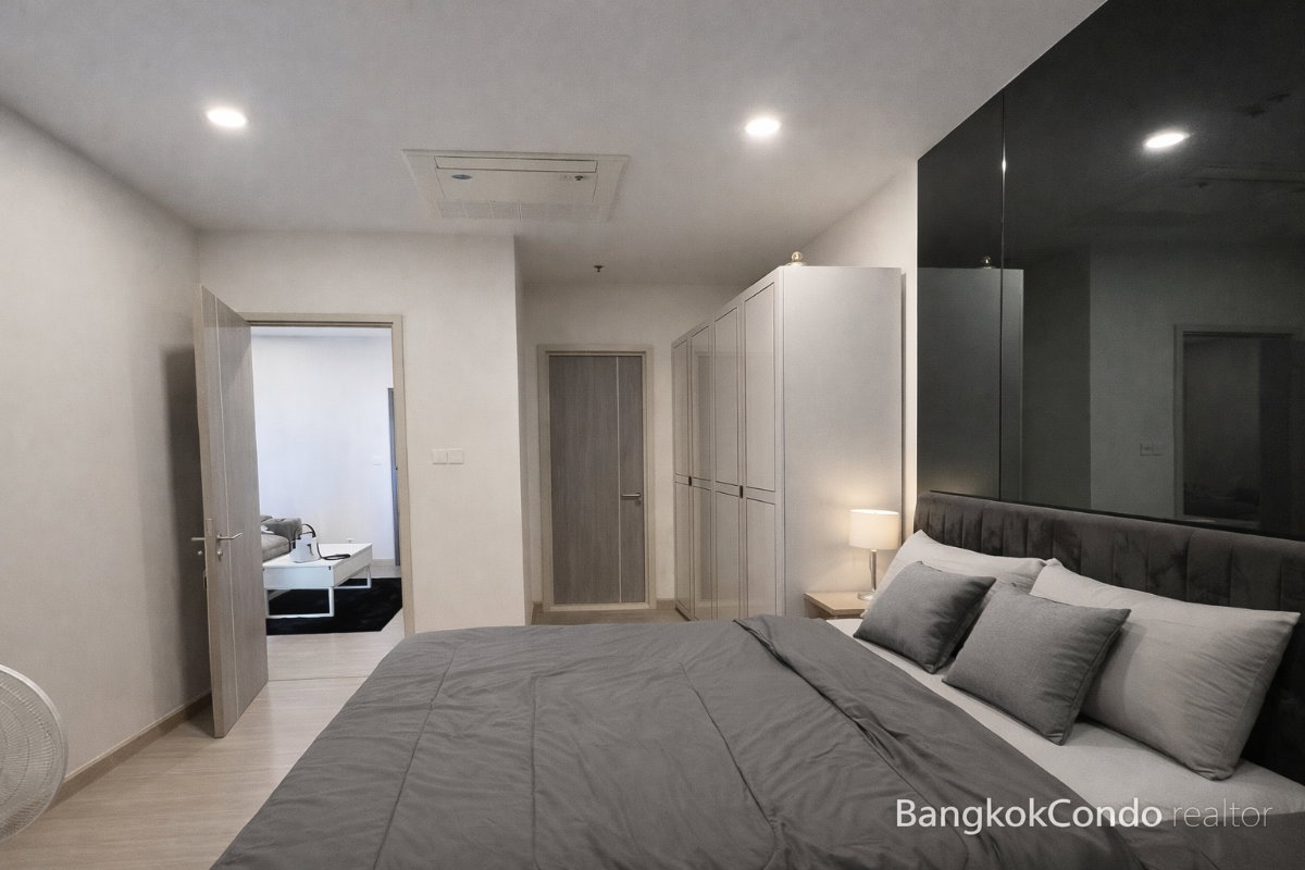 1-Bedroom Condo for Rent at Supalai Premier Si Phraya – Samyan (42.1 sqm) — Sam Yan MRT