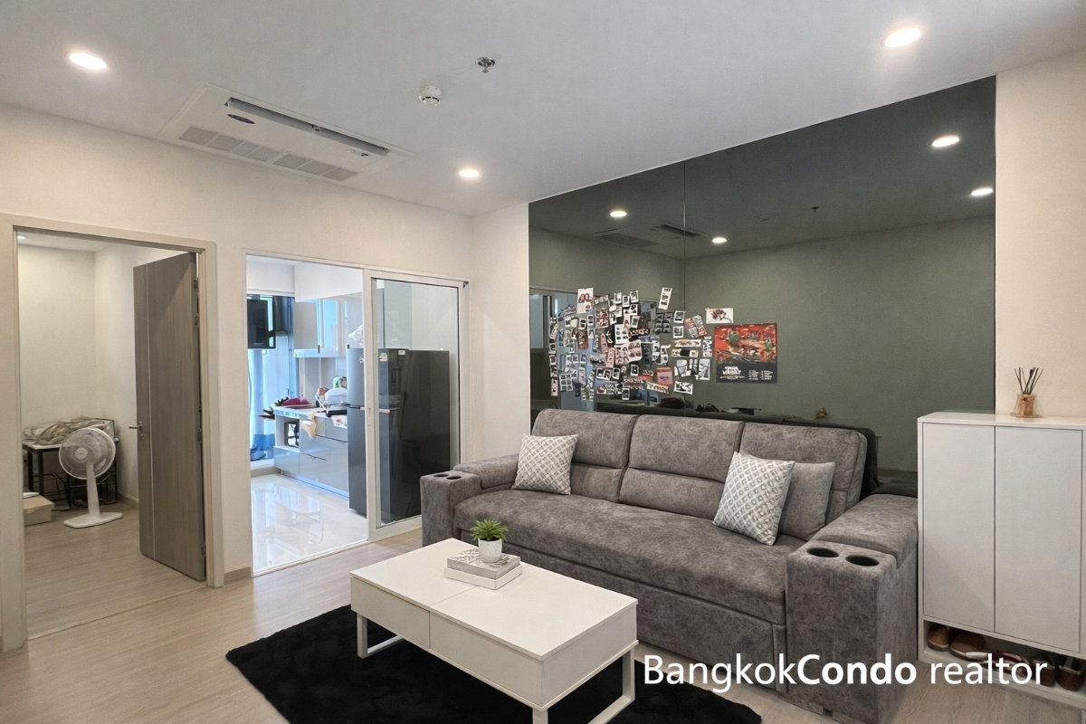 1-Bedroom Condo for Rent at Supalai Premier Si Phraya – Samyan (42.1 sqm) — Sam Yan MRT