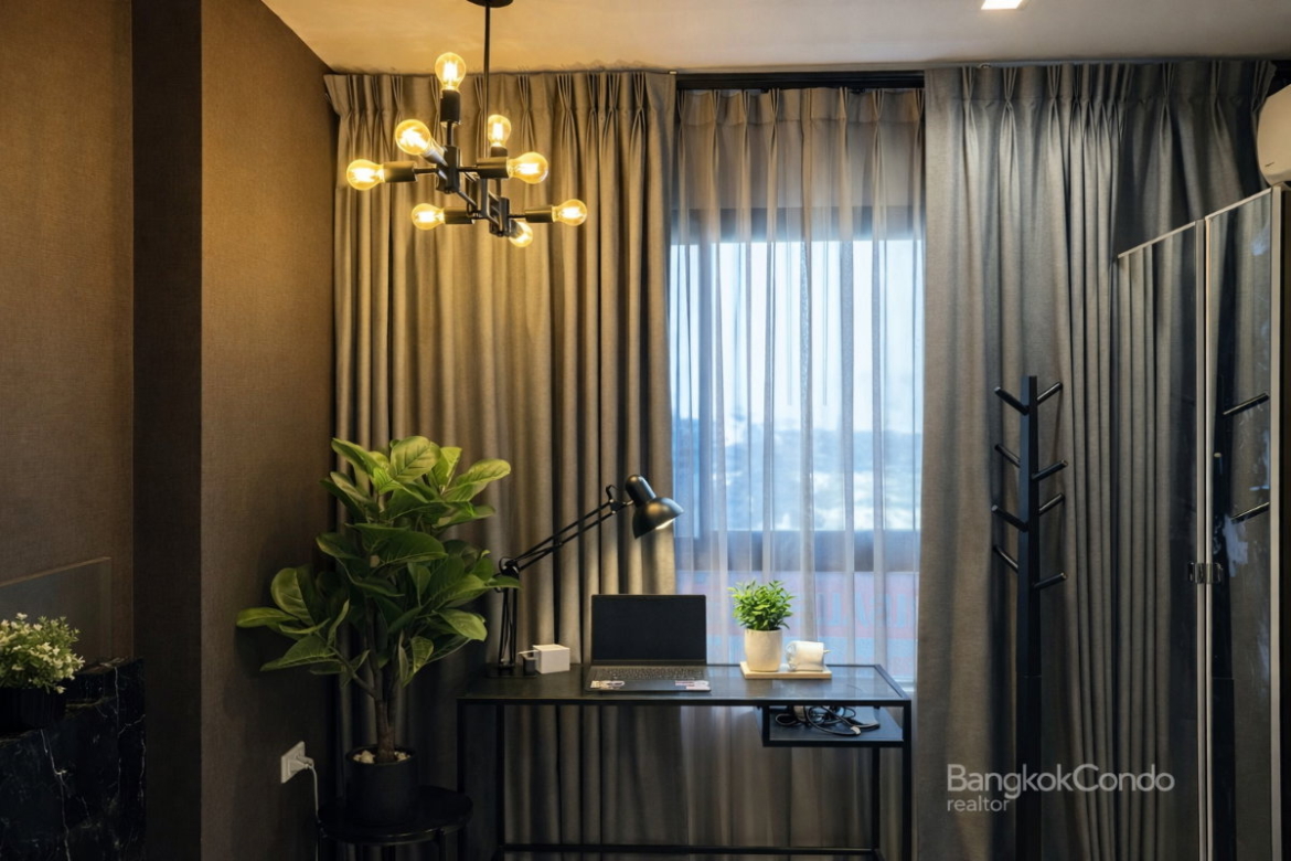 1-Bedroom Condo for Rent at IDEO New Rama 9 (32 sqm) — Rama 9 MRT