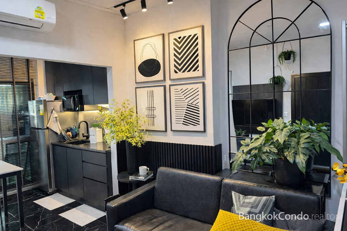 1-Bedroom Condo for Rent at IDEO New Rama 9 (32 sqm) — Rama 9 MRT