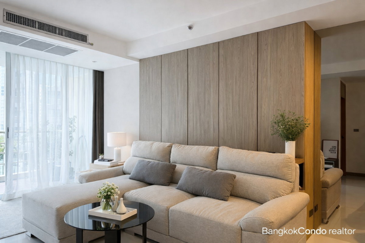 1-Bedroom Condo for Rent at The Rajdamri (68 sqm) — Chidlom BTS