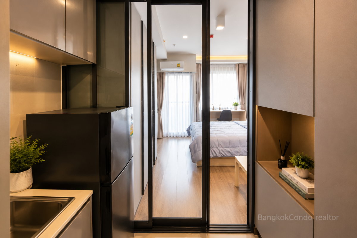 1-Bedroom Condo for Rent at IDEO Sukhumvit 93 (27 sqm) — Bang Chak BTS