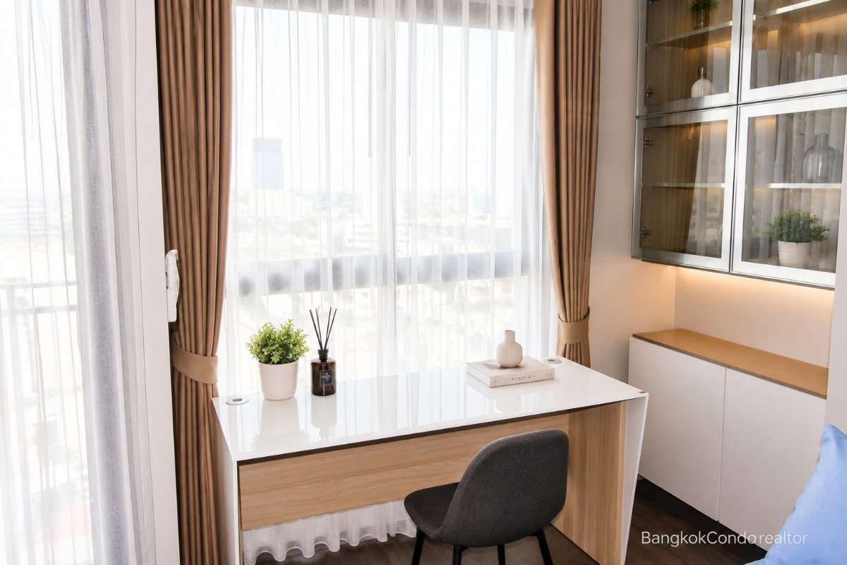 1-Bedroom Condo for Rent at IDEO Sukhumvit 93 (27 sqm) — Bang Chak BTS
