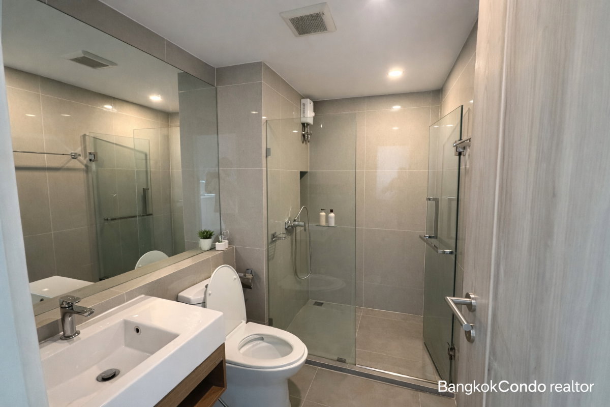 1-Bedroom Condo for Rent at Serio Sukhumvit 50 (37.73 sqm) — On Nut BTS