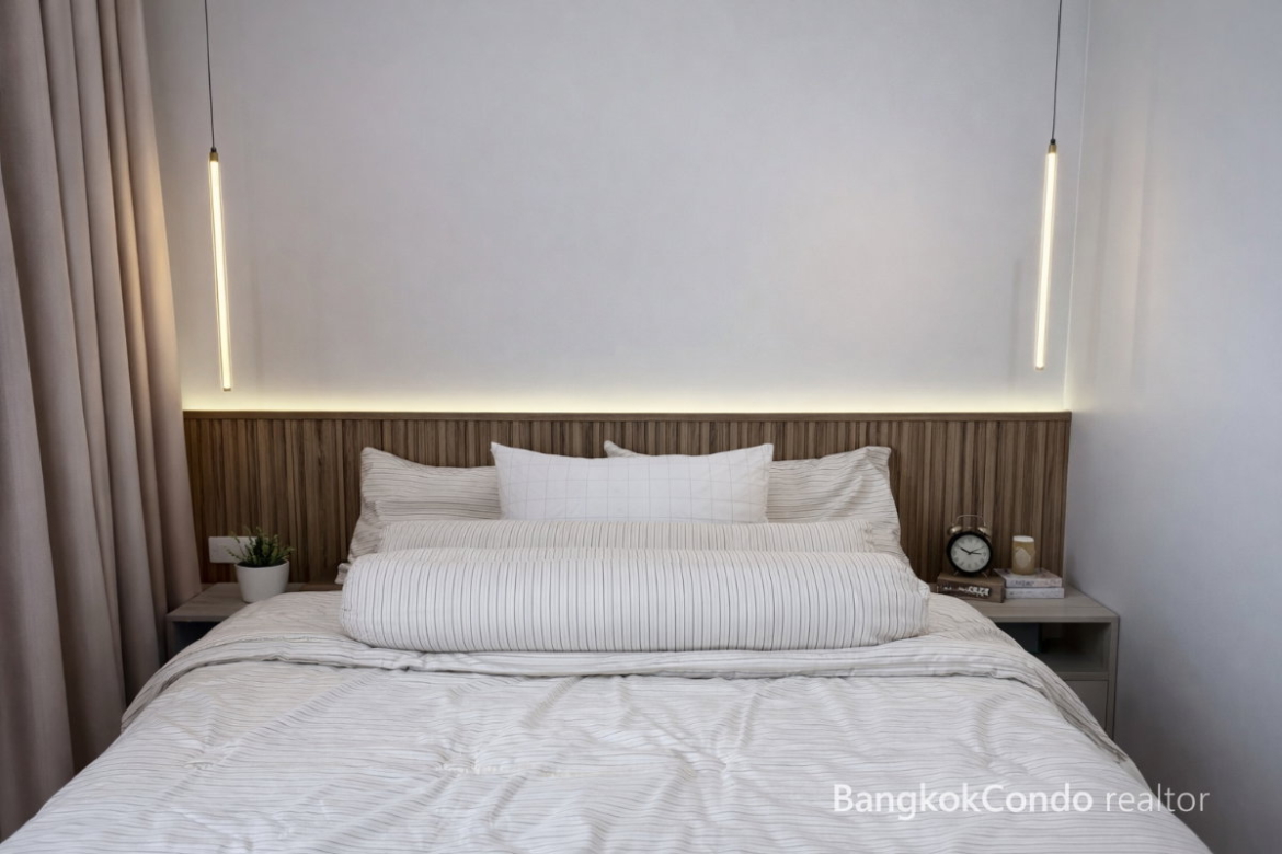 1-Bedroom Condo for Rent at The Issara Ladprao (50 sqm) — Ha Yaek Lat Phrao BTS