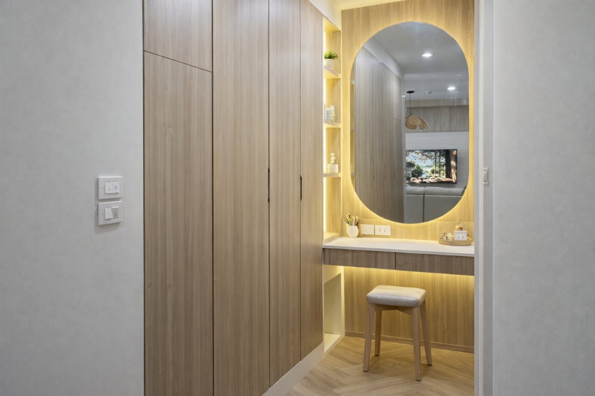 1-Bedroom Condo for Rent at The Issara Ladprao (50 sqm) — Ha Yaek Lat Phrao BTS
