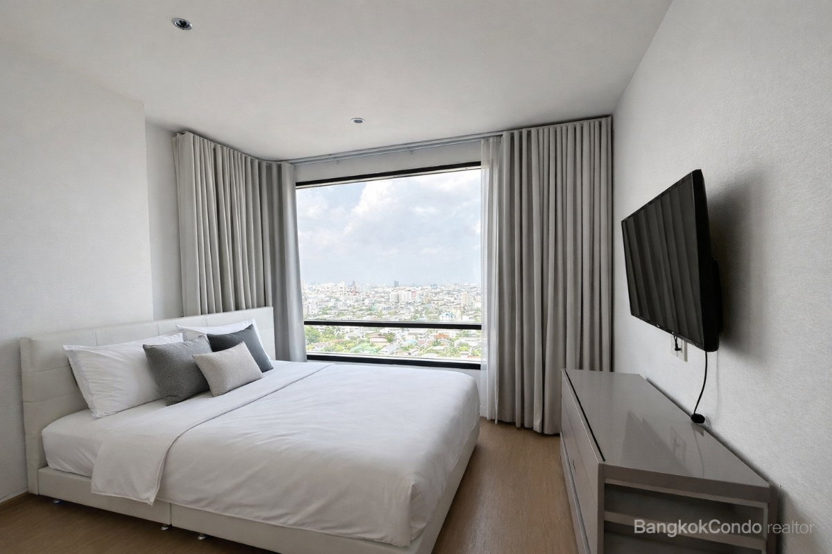 2-Bedroom Condo for Rent at MARU Ekkamai 2 (60 sqm) — Ekkamai BTS