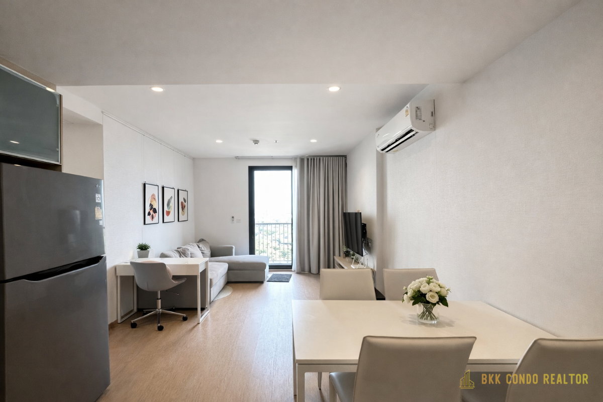 2-Bedroom Condo for Rent at MARU Ekkamai 2 (60 sqm) — Ekkamai BTS