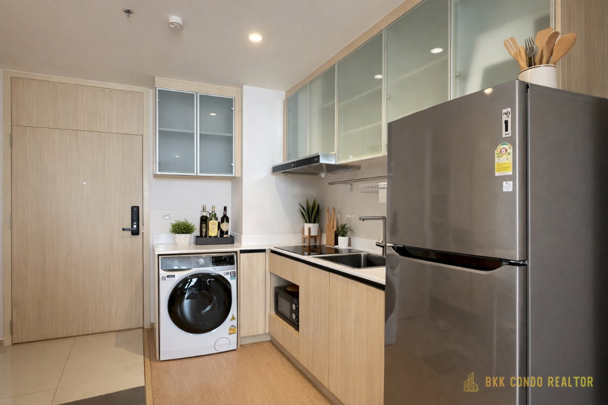 2-Bedroom Condo for Rent at MARU Ekkamai 2 (60 sqm) — Ekkamai BTS