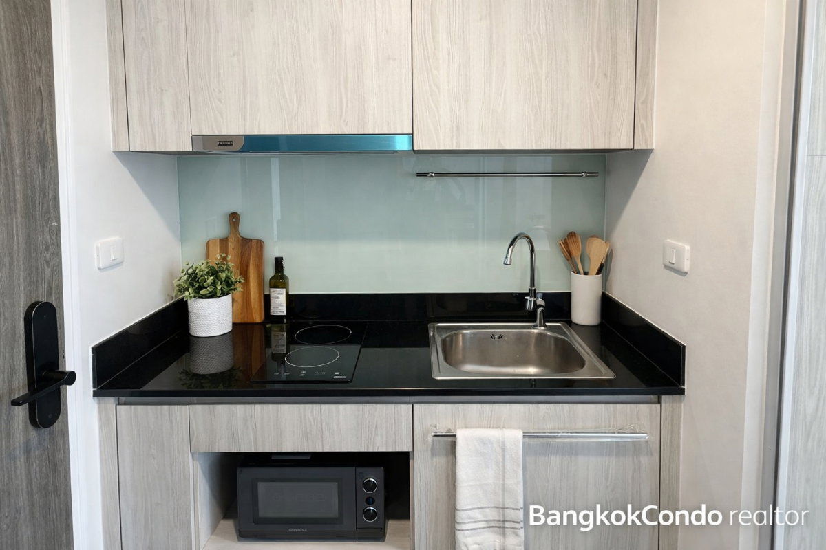 1-Bedroom Plus Condo for Rent at Niche Mono Ramkhamhaeng (34 sqm) — Rama 9