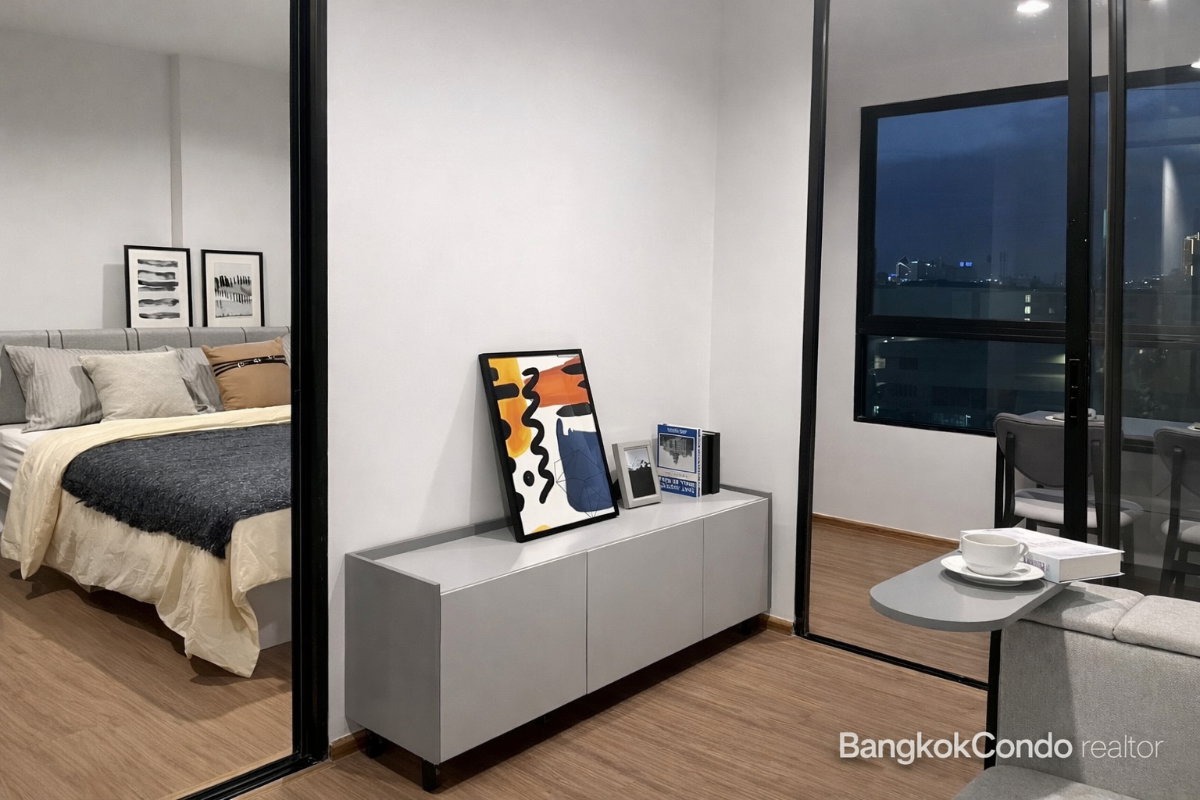 1-Bedroom Plus Condo for Rent at Niche Mono Rama 9 (32 sqm) — Rama 9 MRT