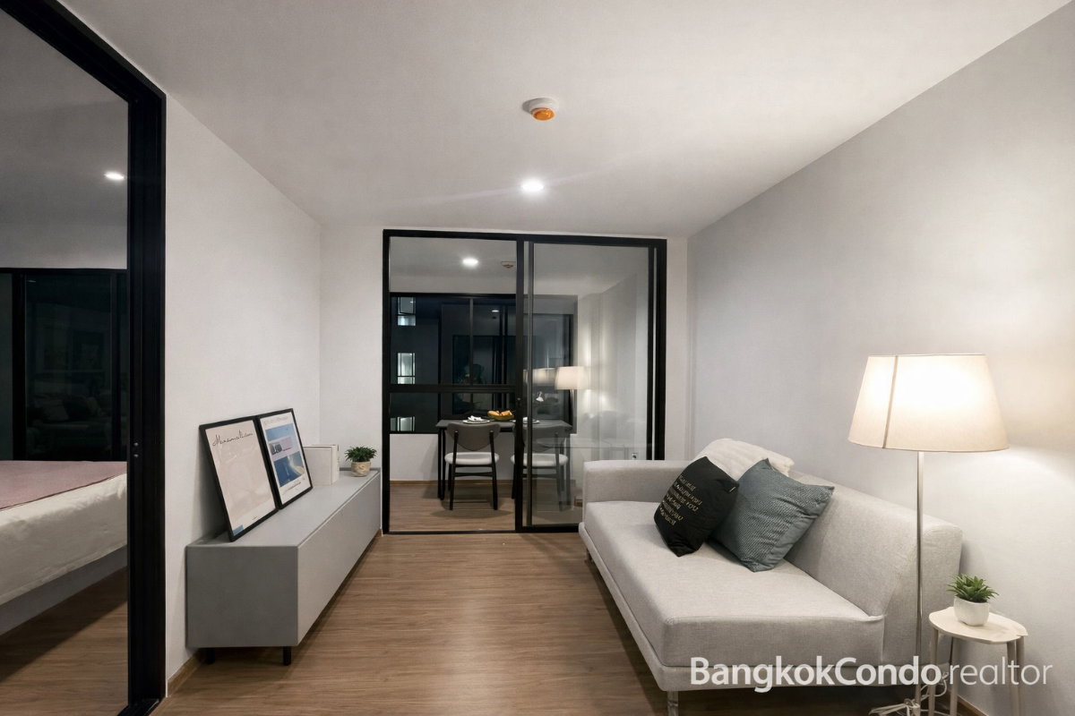 1-Bedroom Plus Condo for Rent at Niche Mono Rama 9 (32 sqm) — Rama 9 MRT