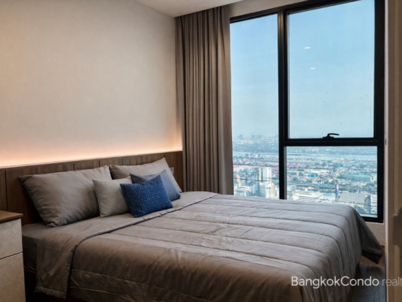 1-Bedroom Condo for Rent at IDEO Q Sukhumvit 36 (29 sqm) — Thonglor BTS