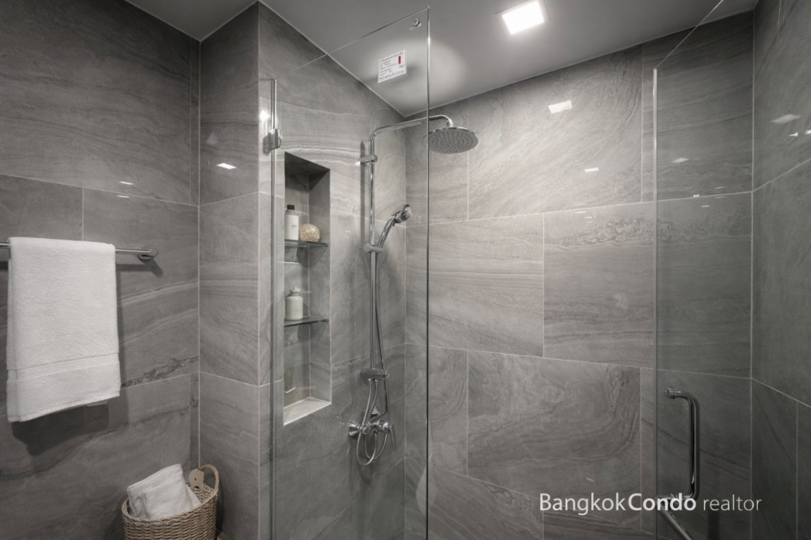 1-Bedroom Condo for Rent at IDEO Q Sukhumvit 36 (29 sqm) — Thonglor BTS