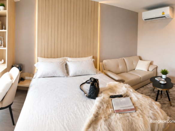 Studio Condo for Rent at Life Ladprao (26 sqm) — Ha Yaek Lat Phrao BTS