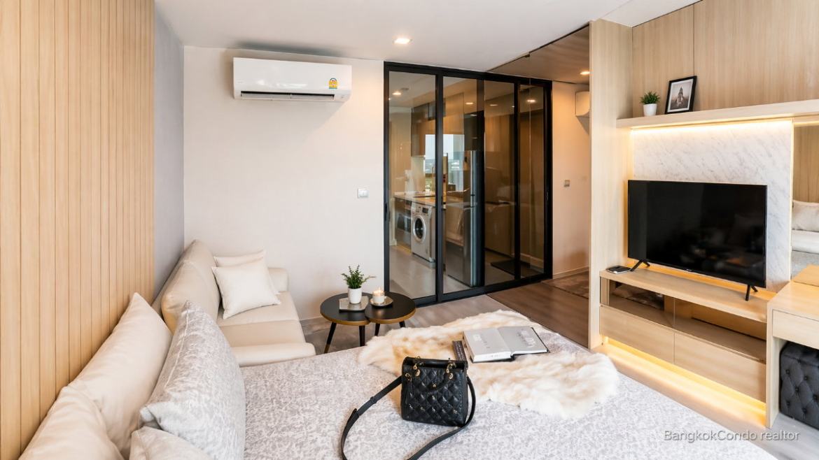 Studio Condo for Rent at Life Ladprao (26 sqm) — Ha Yaek Lat Phrao BTS
