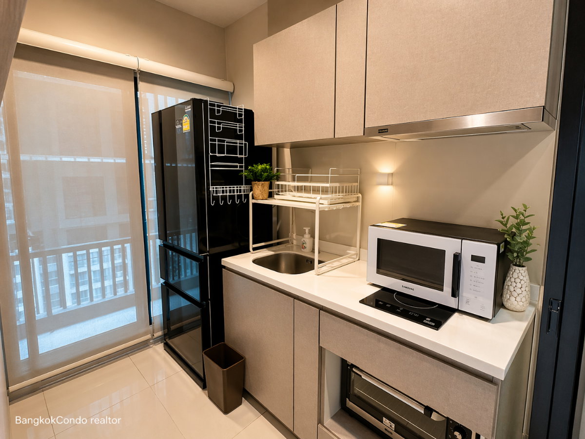 2-Bedroom Condo for Rent at Life Asoke – Rama 9 (58 sqm) — Rama 9 MRT