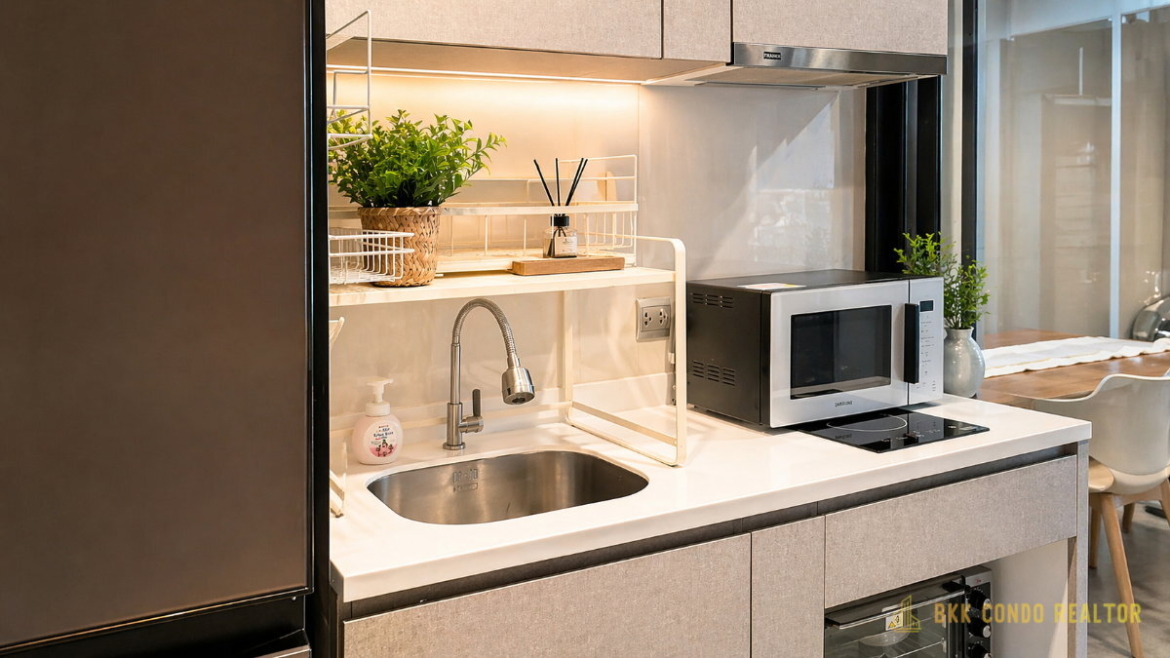 2-Bedroom Condo for Rent at Life Asoke – Rama 9 (58 sqm) — Rama 9 MRT