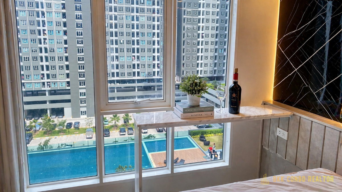 1-Bedroom Condo for Rent at Regent Home Bangna (29 sqm) — Bangna BTS