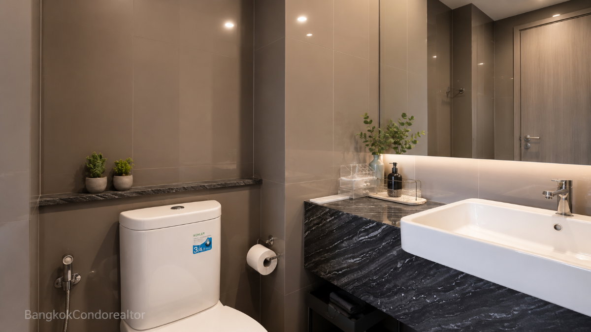 1-Bedroom Condo for Rent at Ashton Chula – Silom (32.41 sqm) — Sam Yan MRT