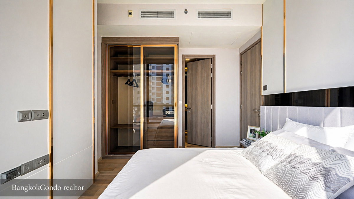 1-Bedroom Condo for Rent at CELES Asoke (35 sqm) — Asoke BTS